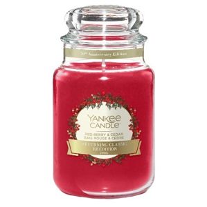 Yankee Candle Red Berry & Cedar 623g
